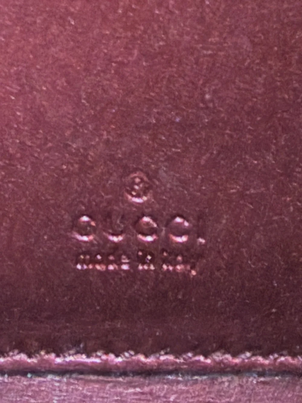 Gucci Metallic Burgundy GG-Embossed Zip Wallet with Gold Charm - Picture 5 of 6